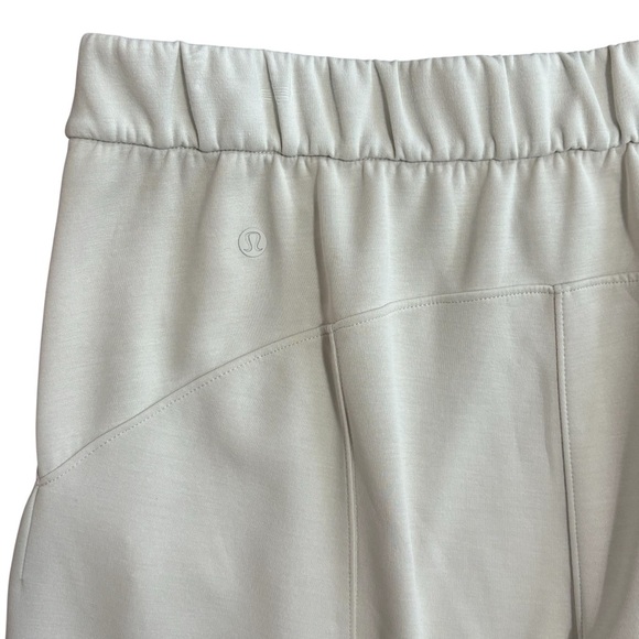 Lululemon Softstreme High-Rise Culotte White Opal Cropped Wide Leg Size 10 - Picture 2 of 8